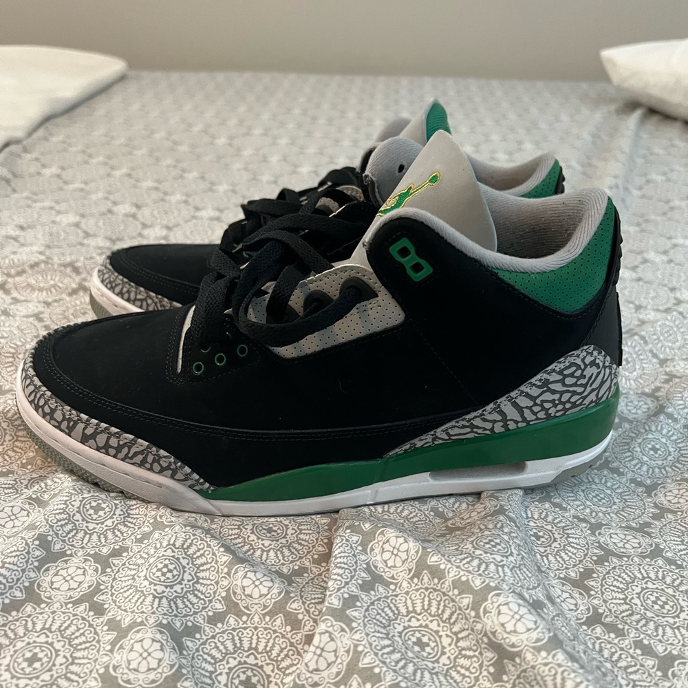 Size 10.5 Jordan 3 Pine Green